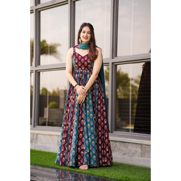 Multicolor muslin cotton printed gown